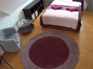 Camsoda Sex Chat of voyeurcam-julmodels-whitebed-1