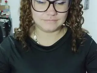 Camsoda Adult Webcams of curly-greeneyed