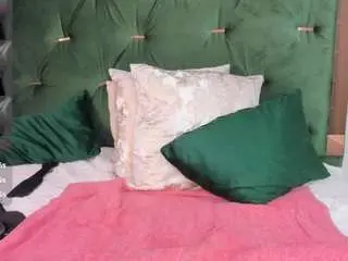 Camsoda Sex Chat of hellen-slutty