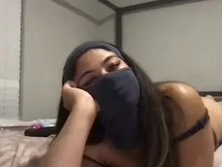 Camsoda Nude Webcam of honeysuckles2