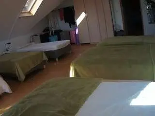 Camsoda Adult Webcams of voyeurcam-julmodels-bed-3