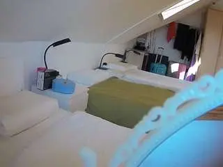 Camsoda Free Porn Cam of voyeurcam-julmodels-bed-4