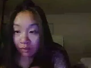 Camsoda Free Porn Cam of trvnkitty