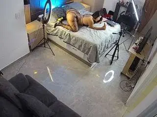 Camsoda Nude Webcam of voyeurcam-casa-salsa-bedroom-11
