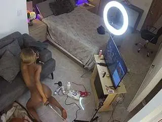 Camsoda Live Sex Cam of voyeurcam-casa-salsa-bedroom-11