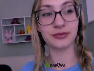 Camsoda Free Porn Cam of so-hot-rosalie