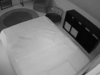 Camsoda Live Sex of voyeurcam-julmodels-whitebed-2