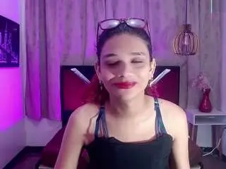 Camsoda Free Porn Cam of luisa-torres1