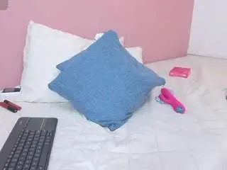 Camsoda Adult Webcam of miia-gold