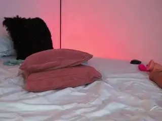 Camsoda Live Sex Cam of sarahbrooks