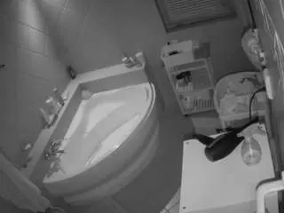 Camsoda Live Sex of voyeurcam-julmodels-bath-1st-2