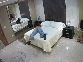 Camsoda Live Sex of voyeurcam-casa-salsa-bedroom-4