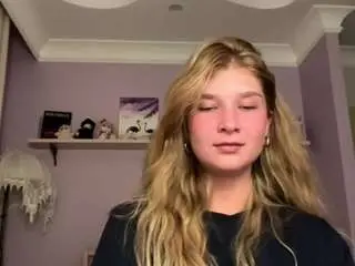 Camsoda Nude Webcam of zoilafassinger