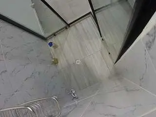 Camsoda Live Sex Cam of voyeurcam-jb-shower-2
