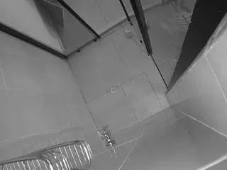 Camsoda Nude Webcam of voyeurcam-jb-shower-2