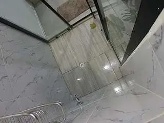 Camsoda Live Sex Cam of voyeurcam-jb-shower-2