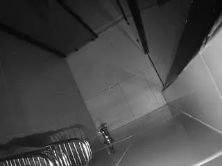 Camsoda Sex Cam of voyeurcam-jb-shower-2