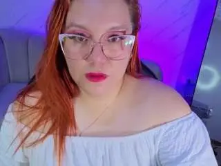 Camsoda Adult Webcam of tezzaniut-t