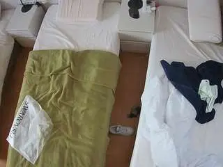 Camsoda Sex Cam of voyeurcam-julmodels-bed-5