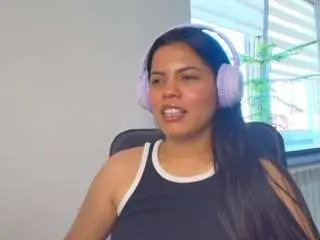 Camsoda Sex Cam of tell-me-goddess