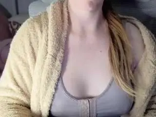Camsoda Best live sex cam show of bigcreamyass