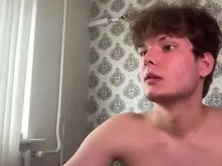 Camsoda Free Porn Cam of tomasdickpick
