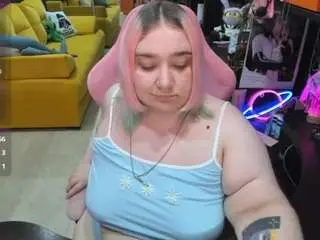 Camsoda Sex Cam of softie-sofy