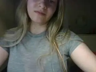 Camsoda Nude Webcam of rosiejune