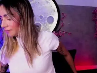 Camsoda Free Live Porn of felicity-1