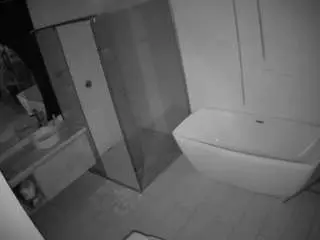 Camsoda Sex Cam of voyeurcam-casa-salsa-bathroom-2