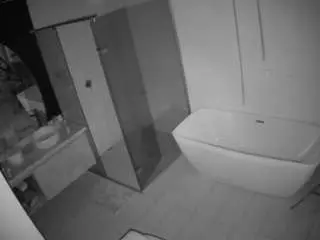 Camsoda Live Sex of voyeurcam-casa-salsa-bathroom-2