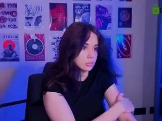 Camsoda Sex Cam of playful-sophie