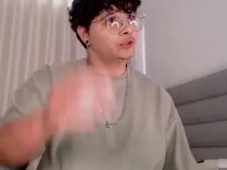 Camsoda Free Live Porn of isabellamout