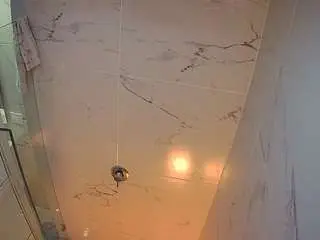 Camsoda Sex Chat of voyeurcam-casa-salsa-bathroom-11
