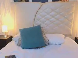 Camsoda Private Sex Chat of amberr-greyy
