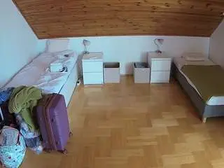Camsoda Sex Cam of voyeurcam-julmodels-greybed-3