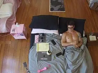Camsoda Best Webcam of voyeurcam-celticiron-01