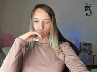 Camsoda Free Live Porn of rousereedd