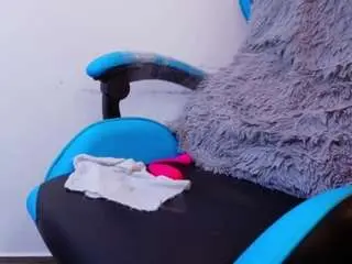 Camsoda Best live sex cam show of klylls-squirt