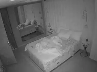 Camsoda Live Porn of voyeurcam-casa-salsa-bedroom-2