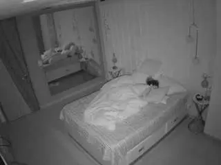 Camsoda Sex Cam of voyeurcam-casa-salsa-bedroom-2