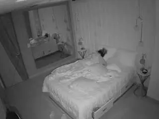 Camsoda Adult Webcams of voyeurcam-casa-salsa-bedroom-2