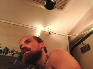 Camsoda Nude Webcam of juliwcharles