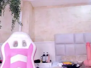 Camsoda Free Porn Cam of thaliahall1