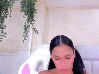 Camsoda Sex Cam of thaliahall1