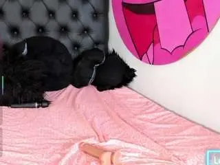 Camsoda Free Porn Cam of caliope777