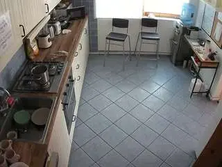 Camsoda Adult Webcam of voyeurcam-julmodels-kitchen-2