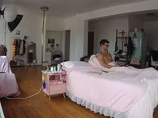 Camsoda Free Porn Cam of voyeurcam-celticiron-02