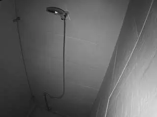 Camsoda Private Sex Chat of voyeurcam-jb-shower-1