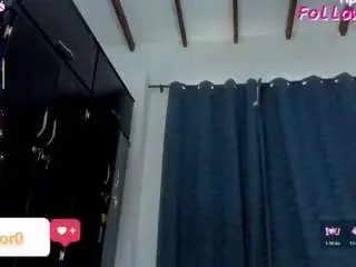 Camsoda Nude Webcam of hanna-bellss